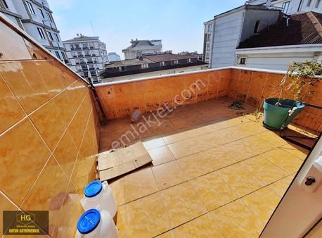 Pendik Esenler Mahallesinde Satılık 4+2 Dubleks Daire