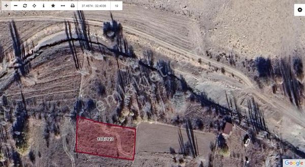 Talha Tozduman'dan Akören Orhaniye'de Köye 2dk Sulak Bağ 1172m2