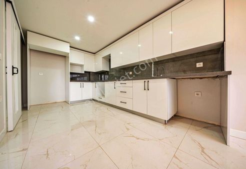 Weal World' Den K.otoparklı, Sıfır, 6+2, Çift Girişli, Mükemmel Dubleks ...