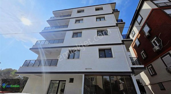 ✅ Burhaniye Hıdırellez Parkının Karşısında 2+1