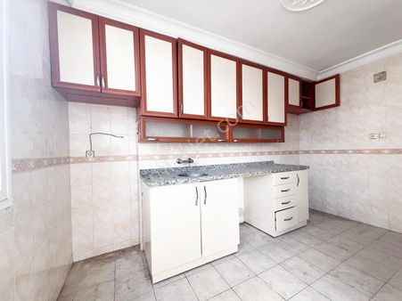 Mavi_bulv._groseri_civarı_site_içerisinde_çok_geniş_kaçmaz_fırsat