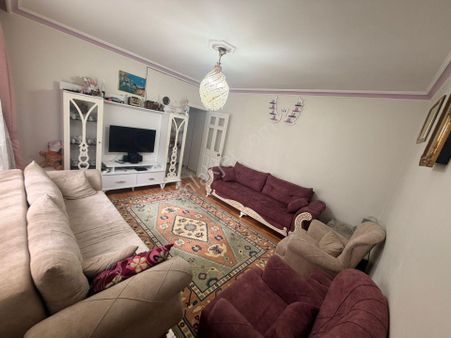 Bademlik Mah Cadde Üstü Kat Konumunda Geniş 2+1 Geniş Balkonlu