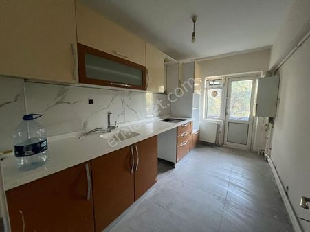 Atatürk Mah'de 3+1 Site İçerisinde Katta Daire!!