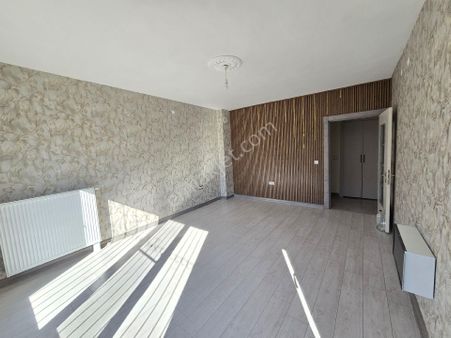 Cadde Seyran'dan Kiralık 619 Konut Tokilerde 3+1 Arakat Ful (memura)