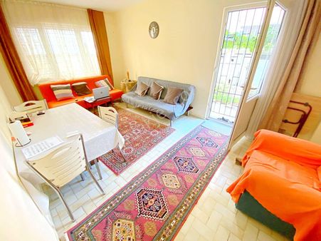 🌀gültaş Emlaktan Akçayda Satılık 2+1 Bahçe Kullanımlı Harika Lokasyonlu Daire