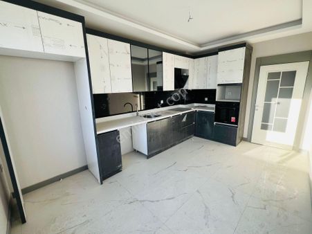 Batıkent Çakırlarda Site İçi Geniş Kullanışlı Sıfır 3+1