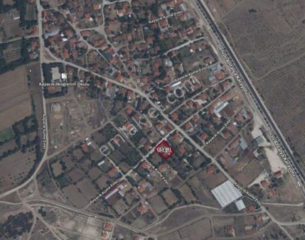 Çavdır , Kayacık Mevkii 'nde Arsa İçinde Müstakil Ev !