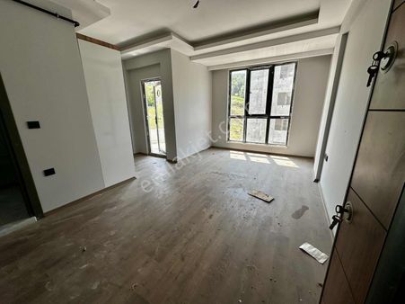 Cihan Çaylan'dan Eşyasız 1+1 Kiralık Daire