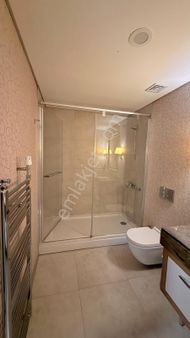 Maslak 1453'de Yüksek Katta Satılık Boş 1+1 Daire /مناسب شهروندی