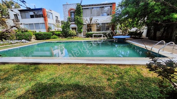 Bodrum Konacık Satılık 3+1 Üst Kat Daire