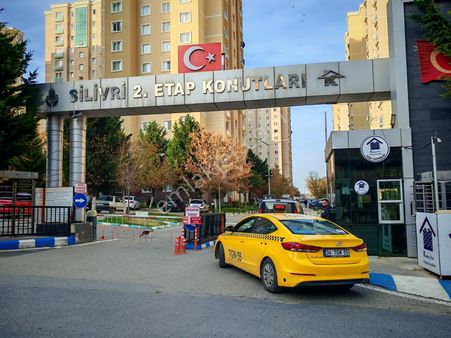 Silivri Yeni Mh. Kiptaş 2'de Boş Ara Kat 2+1 Girişe Yakın