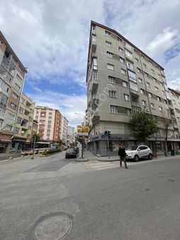 Rw Mılyon'dan Mamure'de Cadde Üzeri Satılık 3+1