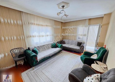 Şehitler Yolu Üzeri'nde Satılık 135m2 Daire