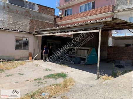 Kemerçeşme Mahallesinde Kiralık Depo &işyeri