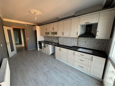 Ayrancılar Merkezde Satılık 3+1 Arakat Daire Ebeveyn Banyolu Her Katta Tek Daire