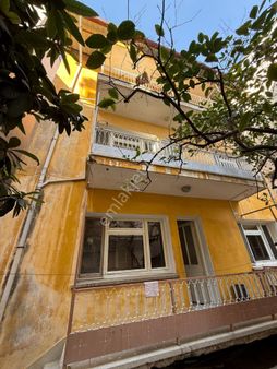 Söke Çeltikçi Mahallesinde Satılık 3 Katlı Bina