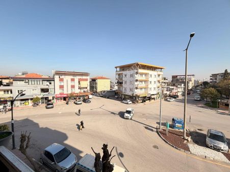 Zeki Emlaktan Lale Meydanı Özsaruhan Blv Üzeri Satılık 3+1 Daire