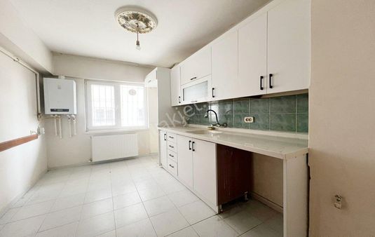 Kuşcağız Mahallesi'nde Masrafsız 3+1 Fırsat Dairesi!