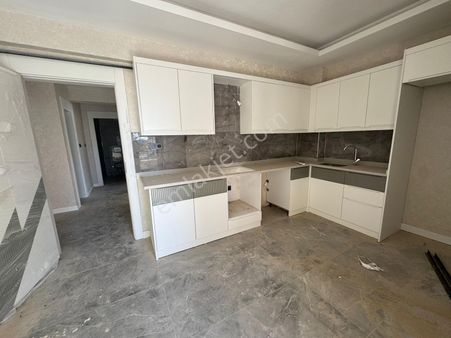 Delen Gayrimenkul'den Beykent Gözde Bölgesinde 2+1 Sıfır Arakat