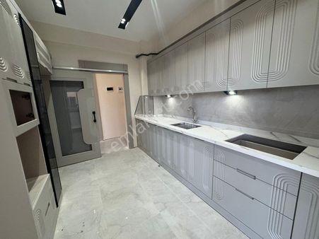 Delen Gayrimenkulden Beykentte 2+1 3+1 Sıfır Daireler