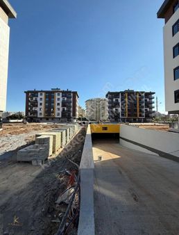 Karabağ'dan ! Lüx Site İçerisinde Bölgenin En Geniş 2+1