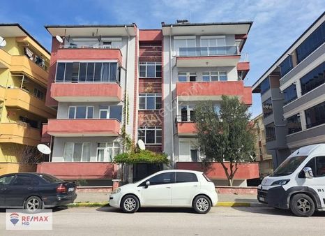 Bahçelievlerde Muhteşem Lokasyon- Muhteşem Cephe...