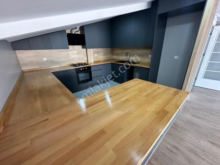 Erenköy'de 4+2 Net 255m2 Merkezi Konum'da Teraslı Sıfır Dubleks