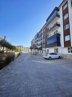 Merkezi Konumda Satılık 3+1