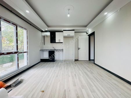 Güven'den Yuvam'da Caddeye,servislere Yakın Ön Cephe 2+1 Daire