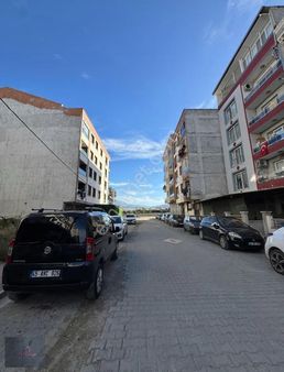 Zeki Emlak'tan Muradiye'de 2+1 Ara Kat Satılık Daire