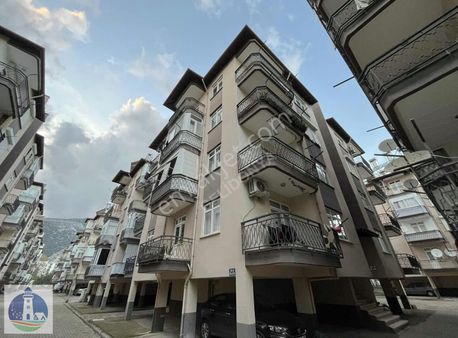 Finike'de Eşyalı Kiralık 3+1 Daire Merkezi Konum'da
