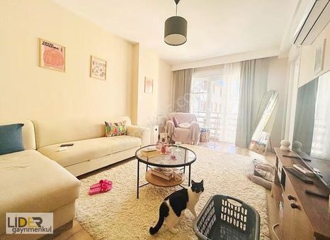 Lider'den İdealtepe Marmaraya Yakın 7 Yıllık 3.kat Ferah 2+1