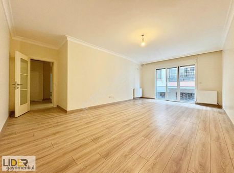 Lider'den Sahilde Marmaray'a Yakın Geniş M2 Lüx 3+1....