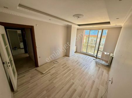 Lale Yapı'dan Cebeci Mh 2+1 100m² Tramvay Dibi Masrafsz Ara Kat Daire