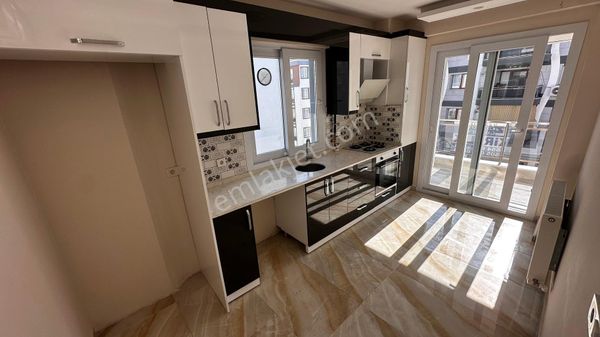 50.yıl Mah 2+1 Arakat Asansörlü Kiralık Daire