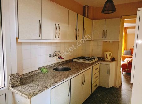 Cumhuriyet Mah Denize 100 Adım Satılık 2+1 Daire