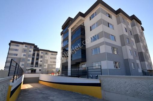 Talha Tozduman'dan Yenişehirde/sıfır/k.otopark/teraslı 355m2 4+1