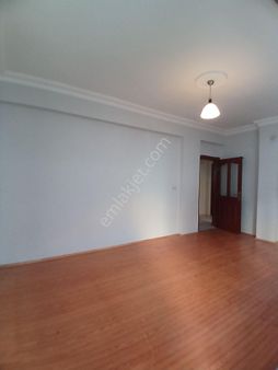 Kavaklı Mahallesi'nde Satılık 3+1 135 Metrekare Daire