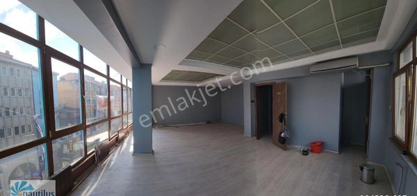 Kadıköy Rasimpaşa Merkez Cadde Üzeri Kiralık Daire