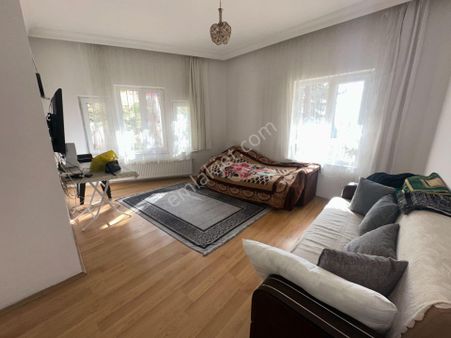 Turyap'tan Bağlarbaşı Mah 431 Cad 2+1 85m2 Yüksek Giriş