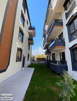 Gölcük Çiftlikte 3+1 Geniş Giriş Daire