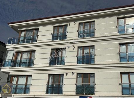 Yeni Bayındır Cadde Üzerinde 1.kat 3+1 Masrafsız Kiralık Daire