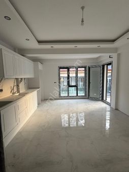 Karahasanlı’da Şehir Hastanesine Yürüme Mesafesinde 2+1 Sıfır Daire!