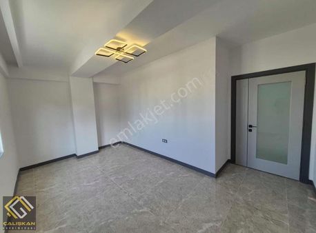 Şehir Hast. Yakın/sıfır Daire/yerden Isıtma Oturuma Hazır 2+1