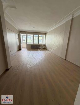 Örnek Sitesinde 3+1 Fırsat Kiralık