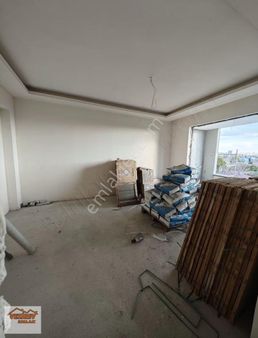 Vezirev Emlaktan 2+1 Fırsat Daire