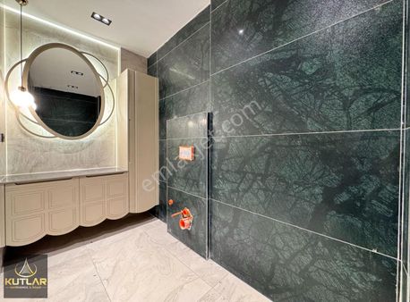 Kutlar'dan 15 Temmuz Mah Satılık Ultra Lüx 4.5+1 Daireler.