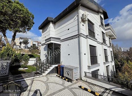 Büyükçekmece Fatih Mah. Satılık Ultra Lüks 6+4 Malikane