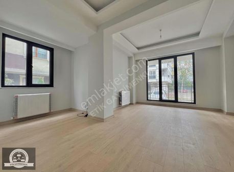 Osmangazi'de 3+1 Balkonlu Ve Müstakil Bahçeli Dubleks Daire