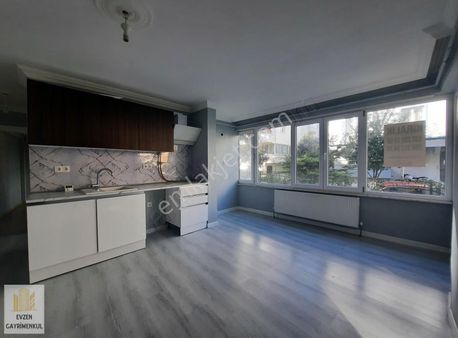 Çanakkale Merkez Esenler Mahallesi Havuz Yakını Kiralık 2+1